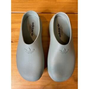 Adidas Adifom Stan Smith Mules – Sage Green Women’s Size 9 Slip-On Clogs